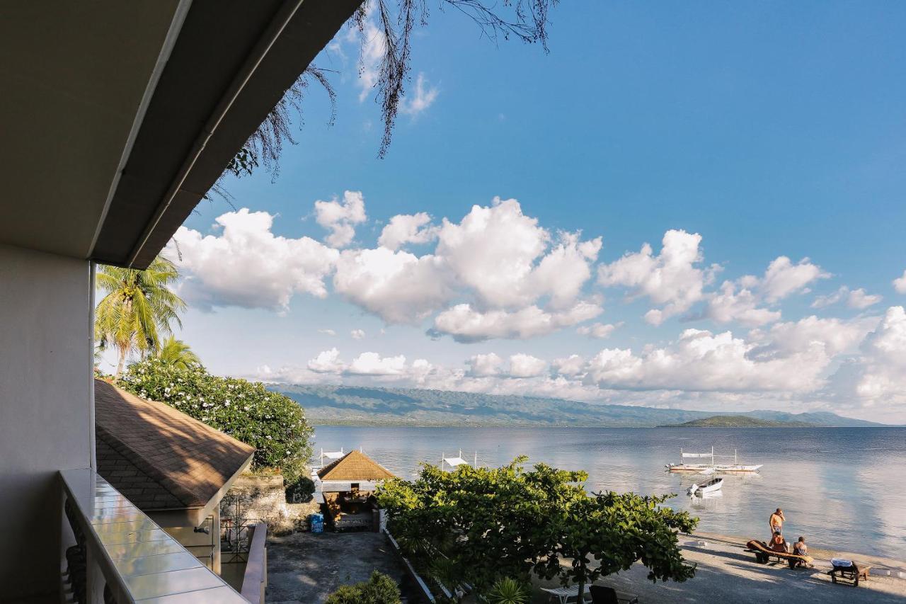Turtle Bay Dive Resort Moalboal Exterior photo
